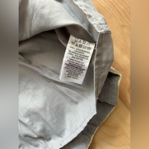 ‼️ SOLD ‼️ Tahari baby formal pleated dress - Picture 6 of 6